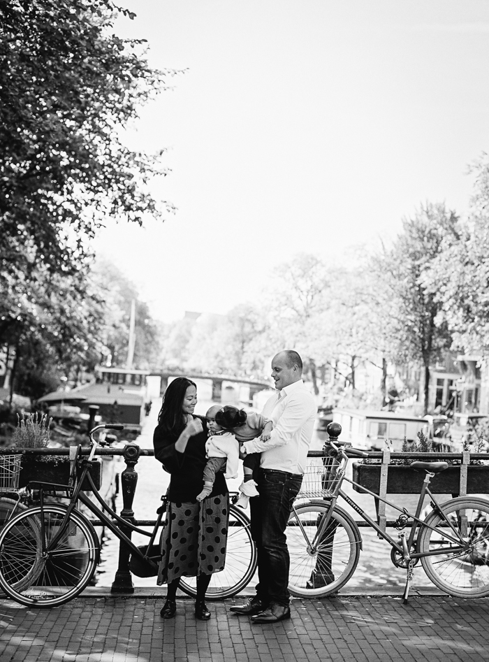 gezinsfotografie familiefotografie ontspannen kleine kinderen